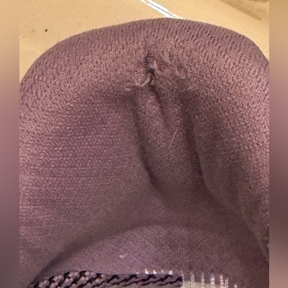 NEW BALANCE Running Shoes - Picture 10 of 10